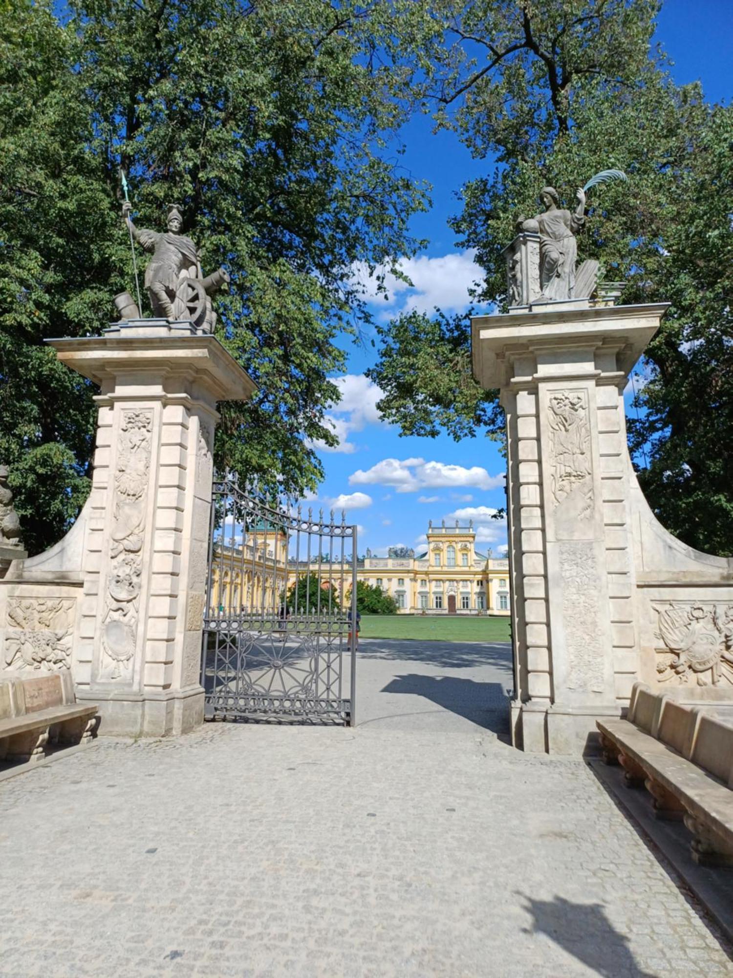 Apartment Wilanow Branickiego Varsovia Exterior foto